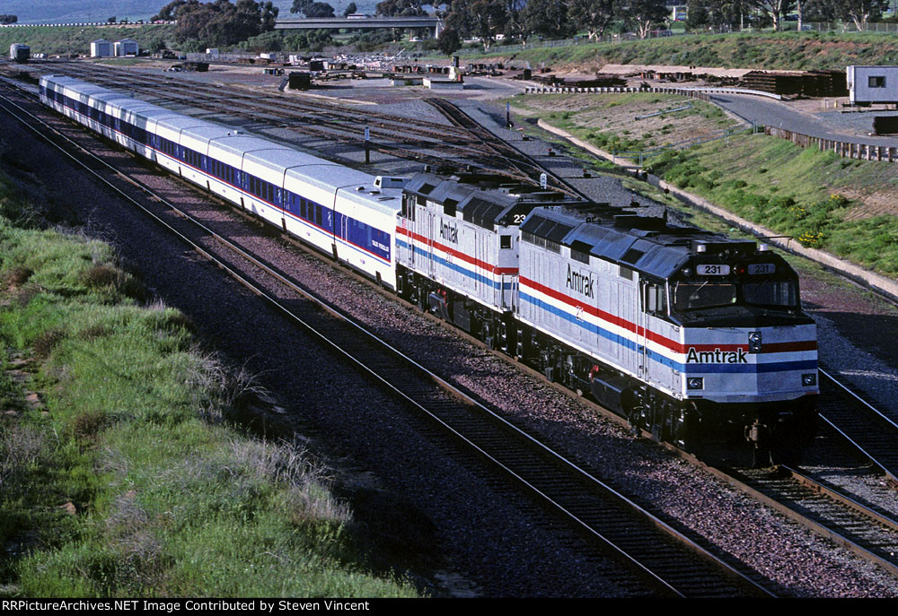 AMTK 231, 233 with Talgo demonstration train